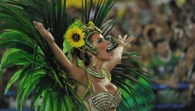 brasil-carnaval-samba-sambodromo-desfile-cierre-fiesta-1.jpg