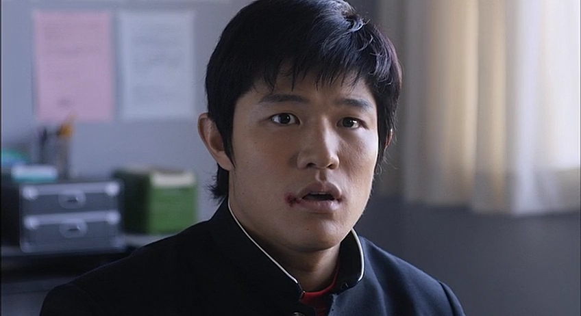 변태가면.H.K.Hentai.Kamen.2013.JAP.DVDRiP.X264.AC3-ADiOS.mkv_000453898.jpg