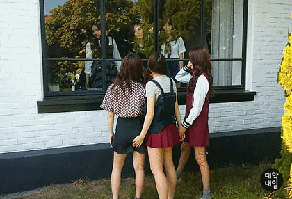 여자친구 예린이의 나쁜손,gif | 인스티즈