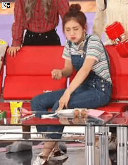 4.gif