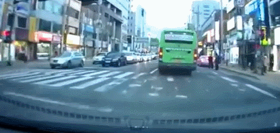 돌발상황.gif